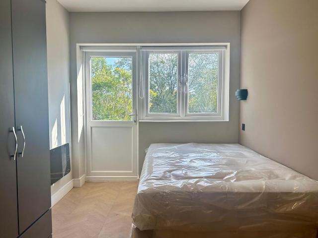 Unit 2, 96 Torrington Drive, Potters Bar EN6, Studio to rent, £1,150 pcm | PrimeLocation