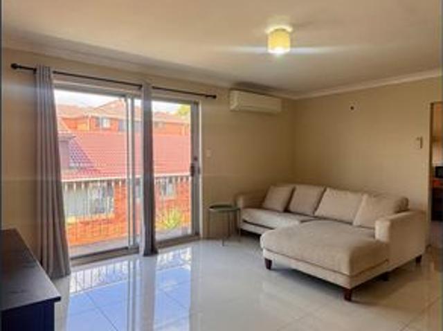 Unit 2 Bedrooms For Rent