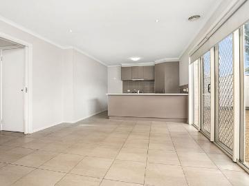 Unit 3/30 Albion Street, Sebastopol