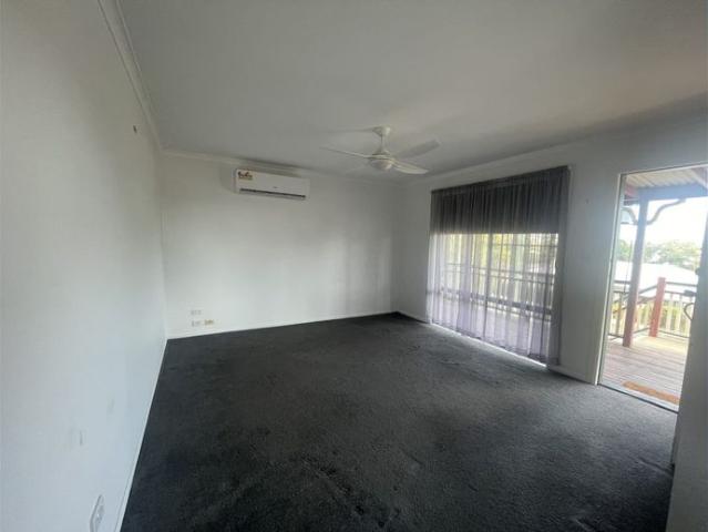Unit 3 Bedroom Lowood