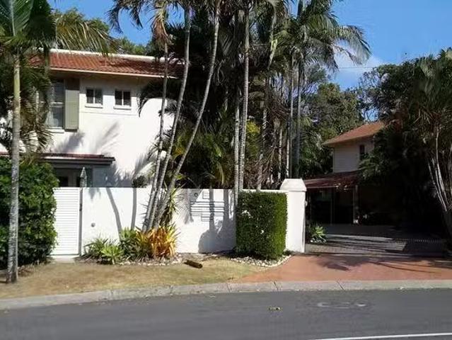 UNIT 4/6 Corona Street, Sunshine Beach, QLD 4567