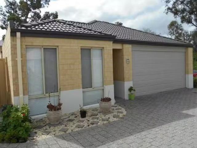 UNIT 5/95 Millbrook Avenue, Bertram, WA 6167