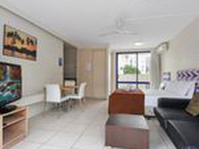 Unit 5 2877 Gold Coast HWY Surfers Paradise