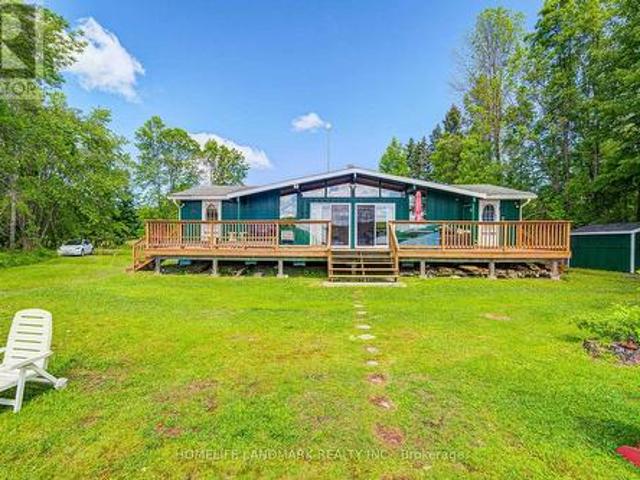 8 1093 Cooper Point Road, Muskoka Lakes, ON, None house for sale | Listing ID X13418 | Royal LePage