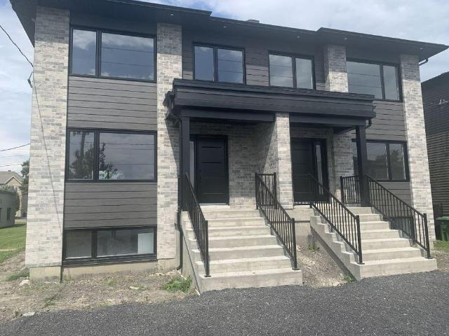 UNITÉ DE DUPLEX NEUF À LOUER – 4 CHAMBRES