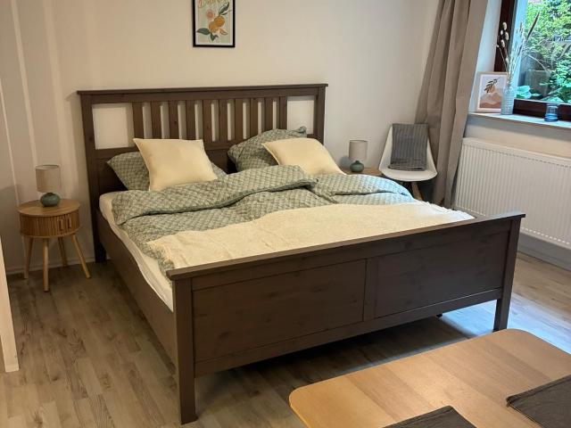 University area apartment in green Bochum Wiemelhausen, Bochum Amsterdam Apartments for Rent