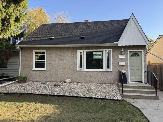 University area. Newly renovated. Single family full home rental