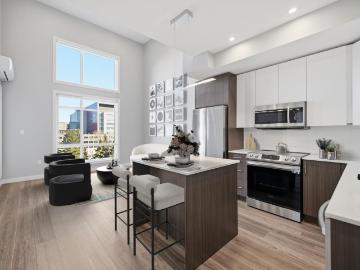 Mckernan, Edmonton, Alberta - Balcony