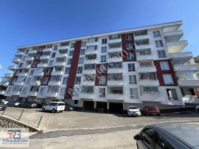 Üniversite Mahallesinde Eşyalı Satılık Merkezi Konumda 1+1 Daire