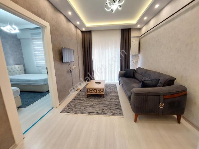 Üniversite Böl.! Cadde Üzeri Full Lüx Eşyalı Satılık 1+1 Daire