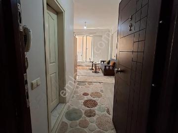 Üniversite Caddesi En Erişilebilir Yatırım cam Tavanlı Mimari