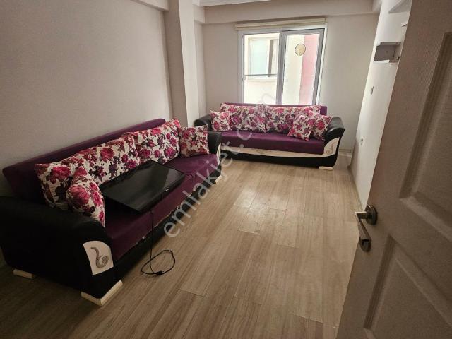 Üniversite Civarı 2+1 Eşyalı Stüdyo Daire