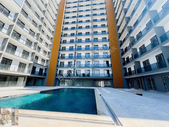 Üniversite Ve Hastane Yakını 1+1 Site İçi Kiralık Havuz Cephe