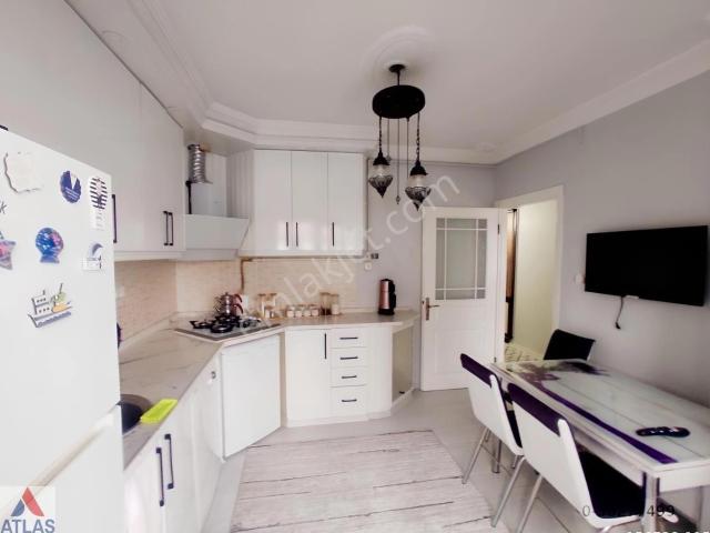 Üniversite Yakını Satılık 3+1 Daire