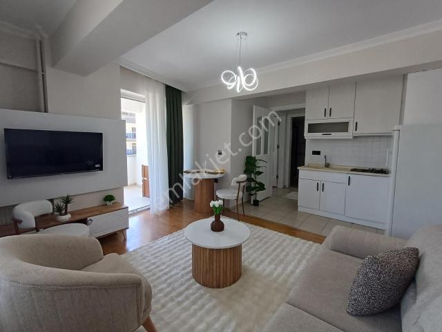 Üniversite Yakını Satılık Arakat Balkonlu Eşyalı Apart Daire
