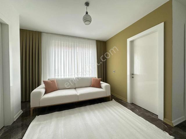 Üniversite Yanı 2+1 60 M2 Apart