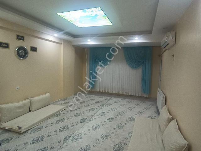Üniversite Yolu Yeni Şehir Mh Metro Life'de Satılık 3+1 Daire