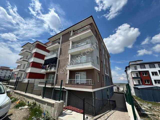 Üniversite Yolunda 2+1 Kiralık Daire*burcu Emlaktan