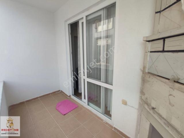 Üniversite'ye Yakın Eşyalı 1+1 Kiralık Daire
