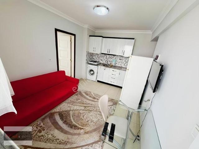 Üniversiteye Yakın Konumda Ara Kat Balkonlu 1+1 Eşyalı Apart!