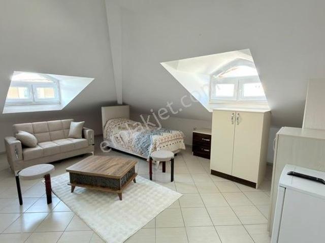 Üniverste Mevki Eşyalı 42m² Asansörlü Yüksek Kredi İmkanlı Apart