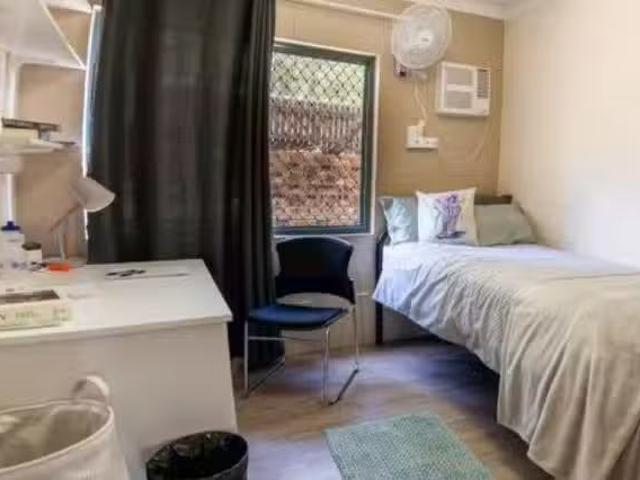 Uni Lodge JCU Halls of Residence – George Roberts Hall 3 Bed.