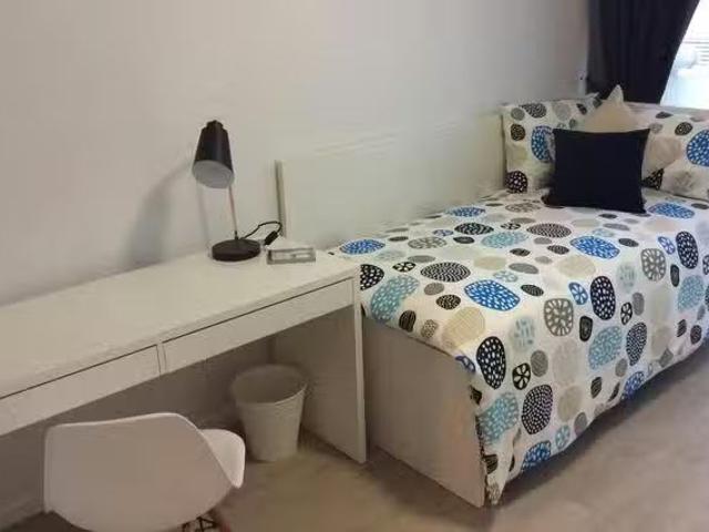 Uni Lodge School Street Studios Studio Balcony Air Apartment