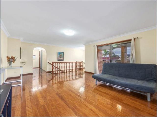 Uni Student Share Accomandion master room