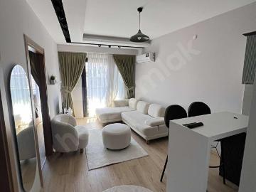 ÜNİVERSİTE YAKINI SİTE İÇİ YERDEN ISITMA ASANSÖR BALKON LÜKS 1+1