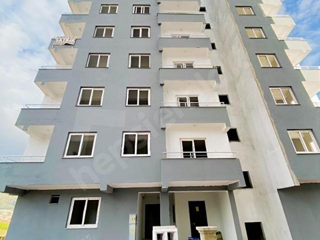 CEVRE YOLU ÜNİVERSİTE YANI SATILIK SIFIR 1+1 DAİRE
