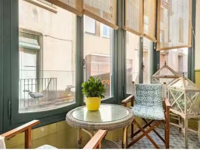 Único Estudio en Carrer de la Font Vella