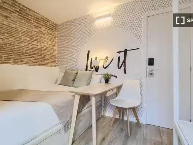 Único Habitación con terraza en el Barrio Gótico