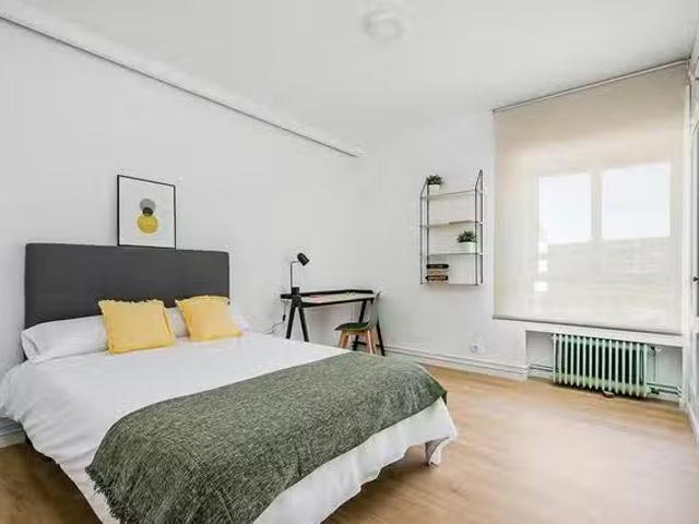 Único Habitación en Avenida General Palacio