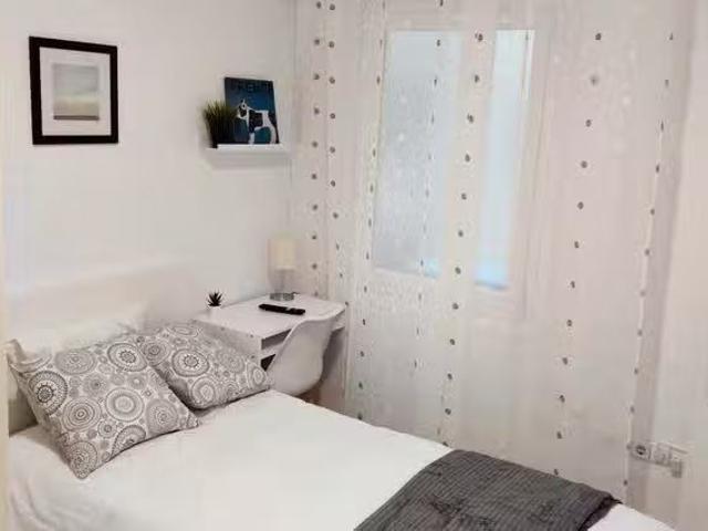 Acogedor Habitación en Avenida de Baviera