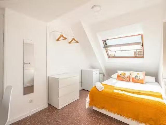 Único Habitación en Avenida de Valladolid, Casa de Campo