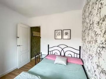 Encantador Habitación en Avenida Jijona, Carolinas Bajas