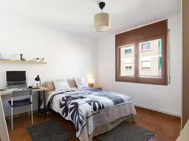 Barato Habitación en Avinguda de Ponent