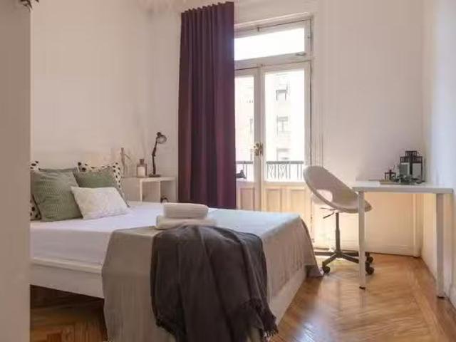 Único Habitación en Calle de Narváez, Goya