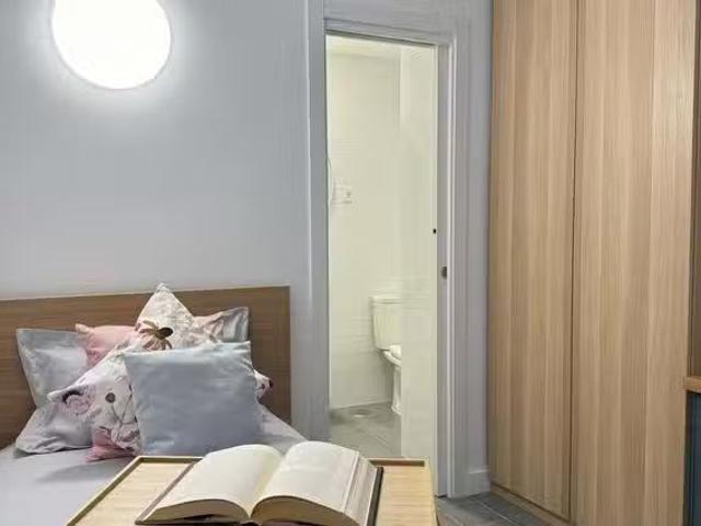 ¡Oferta! Habitación en Calle de Albasanz