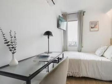 Bonito Habitación en Calle de Álvarez Abellán, Carabanchel