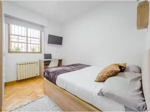 Barato Habitación en Calle de Amorós, Guindalera