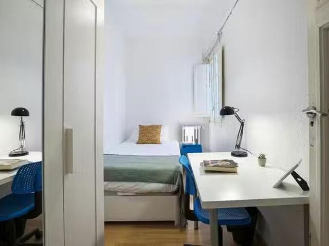 Acogedor Habitación en Calle de Palos de la Frontera, Palos de.