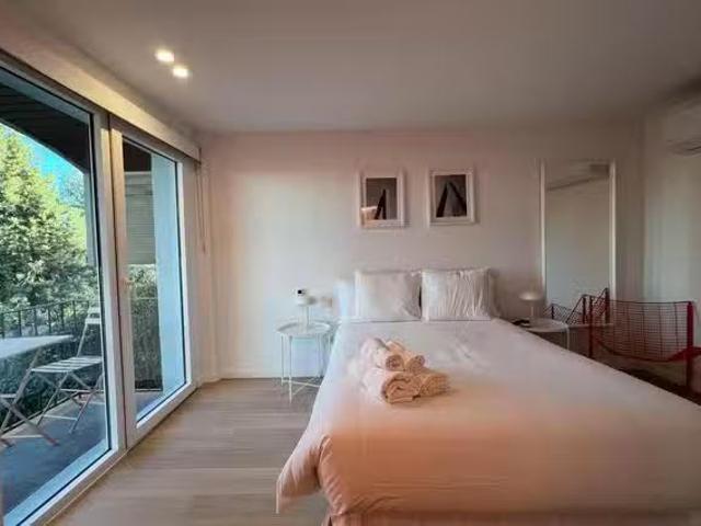 Acogedor Habitación en Calle del Zenit, Aravaca