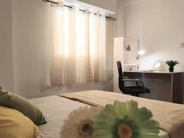 Encantador Habitación en Carrer Vista Alegre