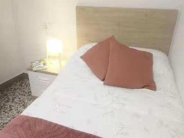 Acogedor Habitación en Carrer d'Alcoi