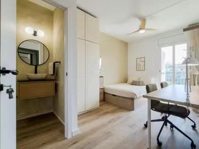 Único Habitación en Carrer de Lepant, Eixample