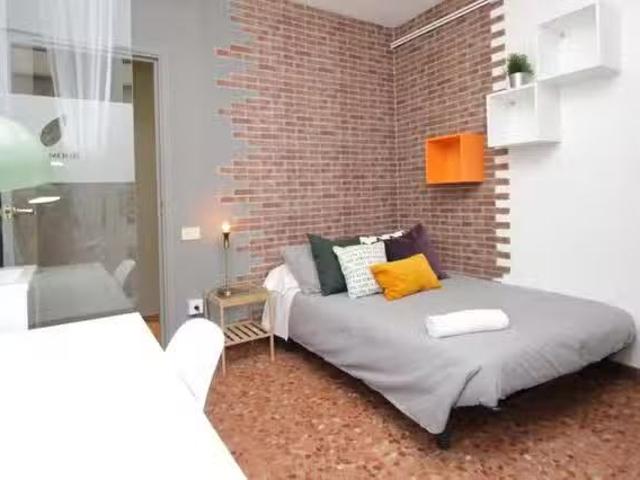 ¡Renta! Habitación en Carrer de Roger de Llúria