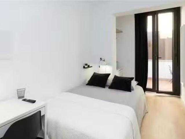 Barato Habitación en Carrer d'Enric Prat de la Riba