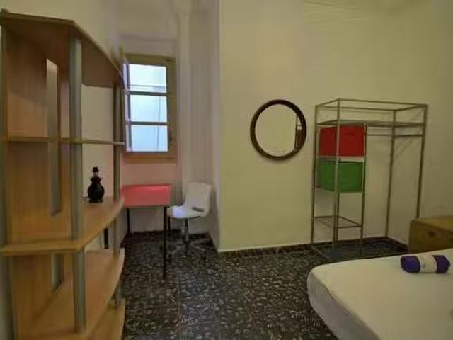 Único Habitación en Carrer del Pintor Gisbert