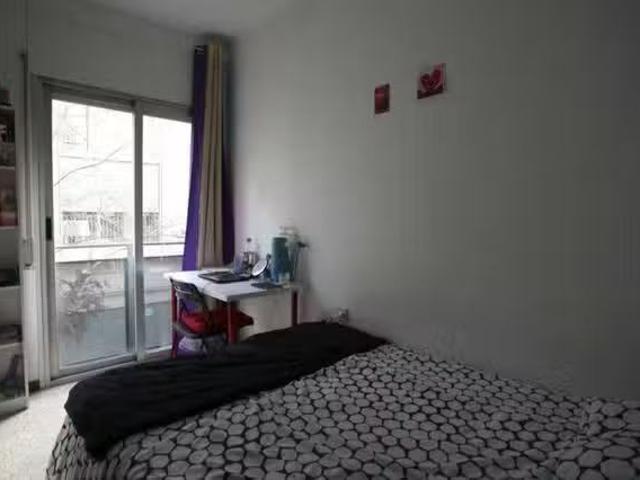 Bonito Habitación en Carrer del Torrent de l'Olla, Gràcia